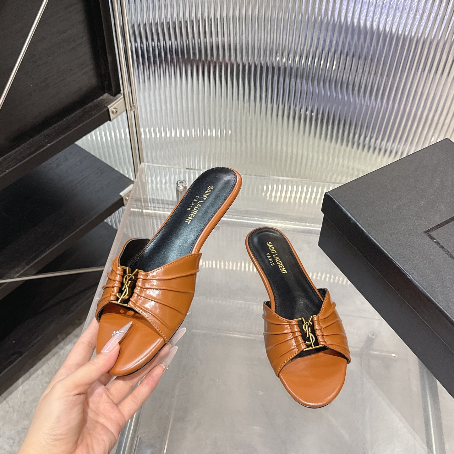 Logo Gold Hardware Flat Slide Mule — Pleated Strap