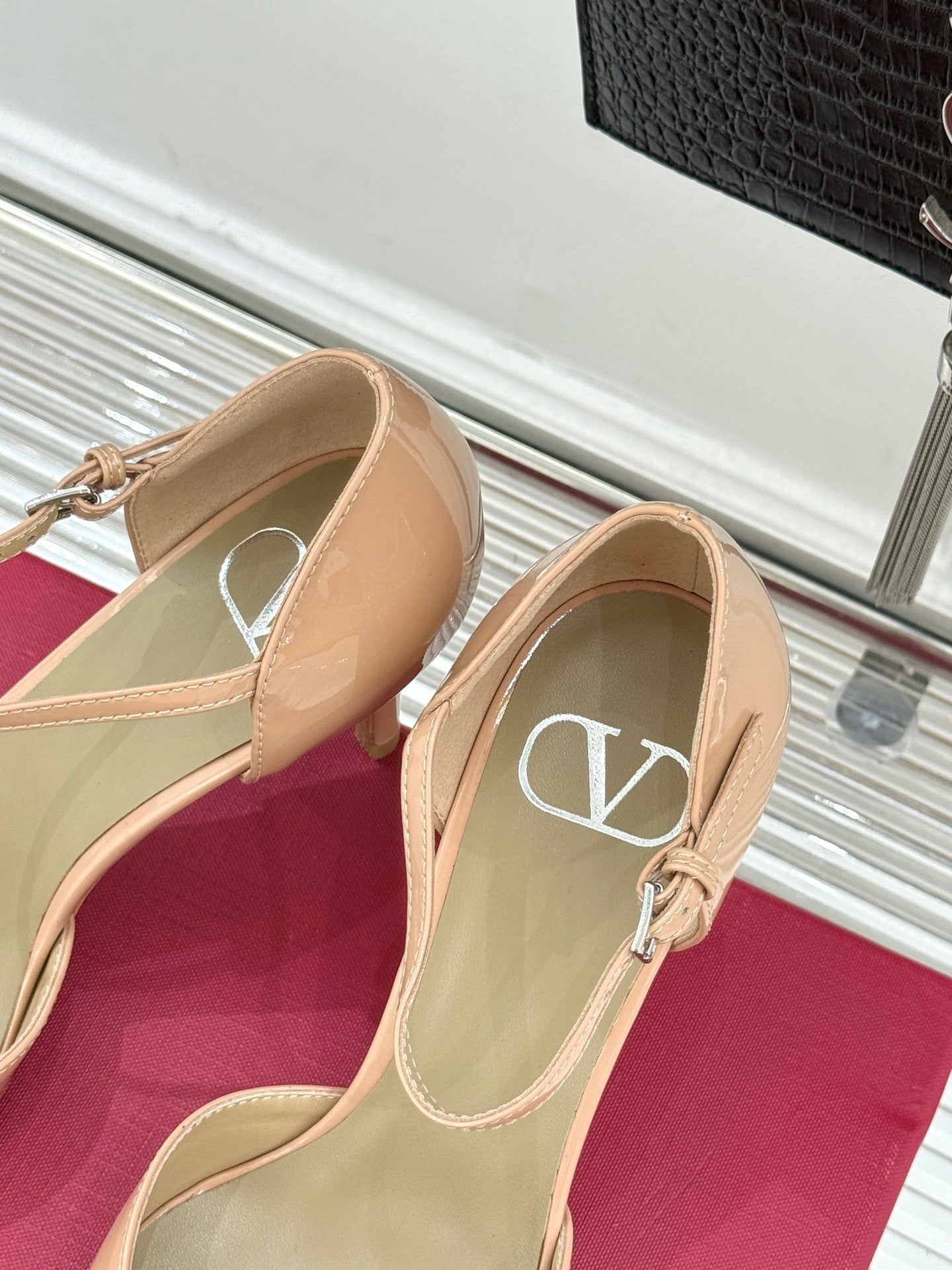 Logo Buckle Pointed-Toe Pump — Ankle Strap