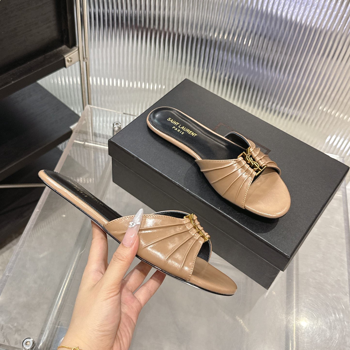 Logo Gold Hardware Flat Slide Mule — Pleated Strap